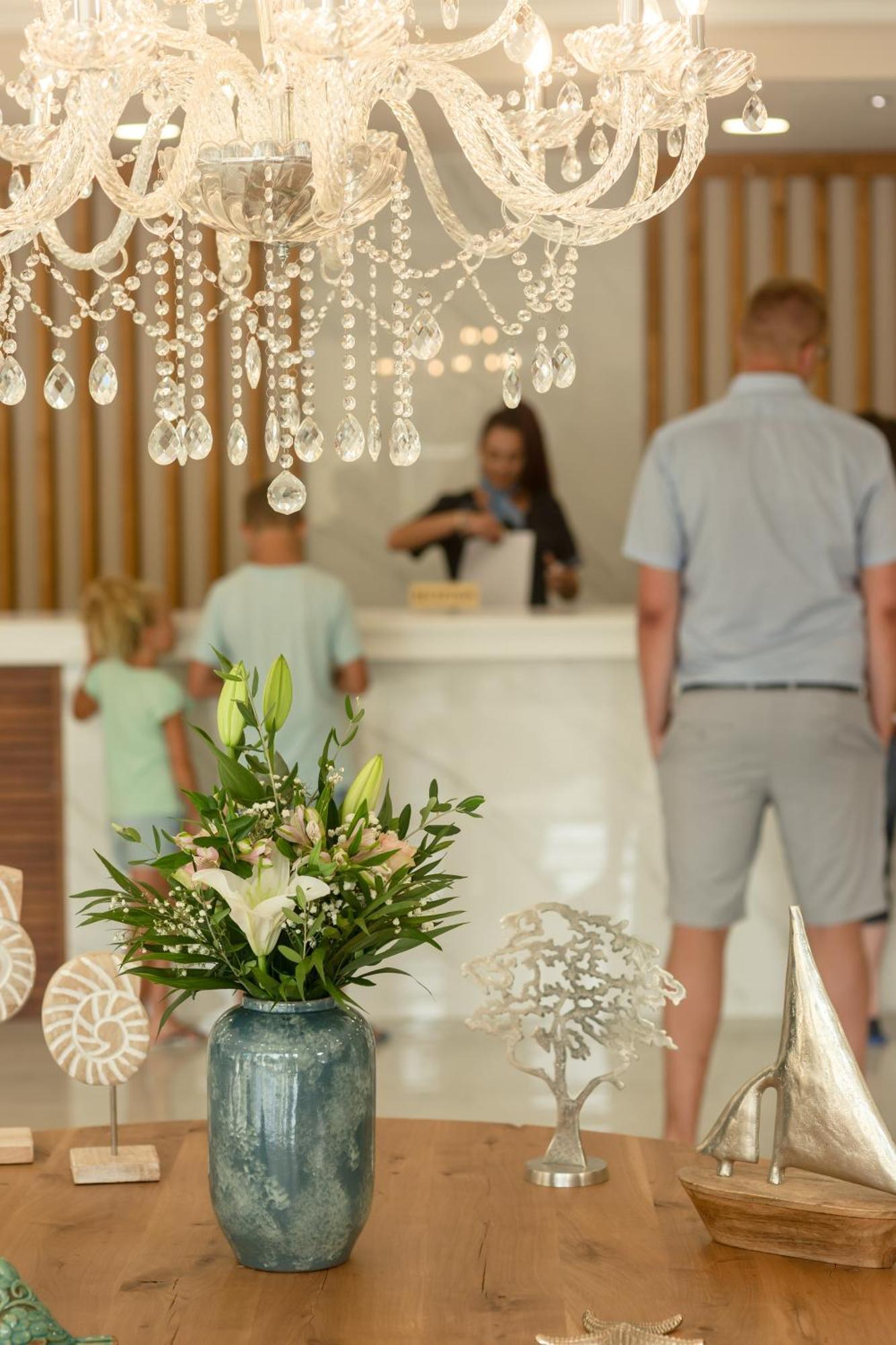 Robolla Beach Aparthotel Ρόδα Εξωτερικό φωτογραφία